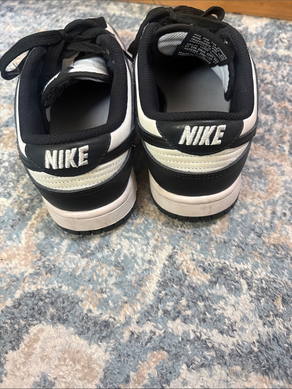 Nike Dunks - Picture 3 of 5
